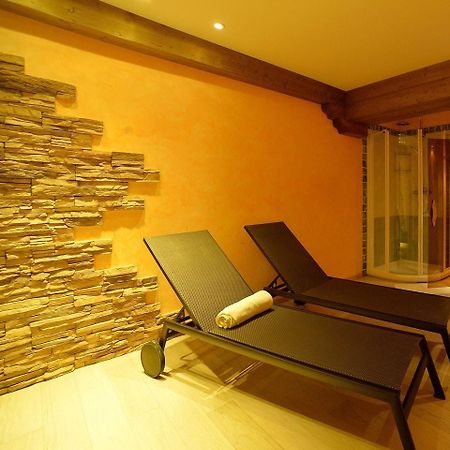 Residence Canada Pinzolo Ngoại thất bức ảnh
